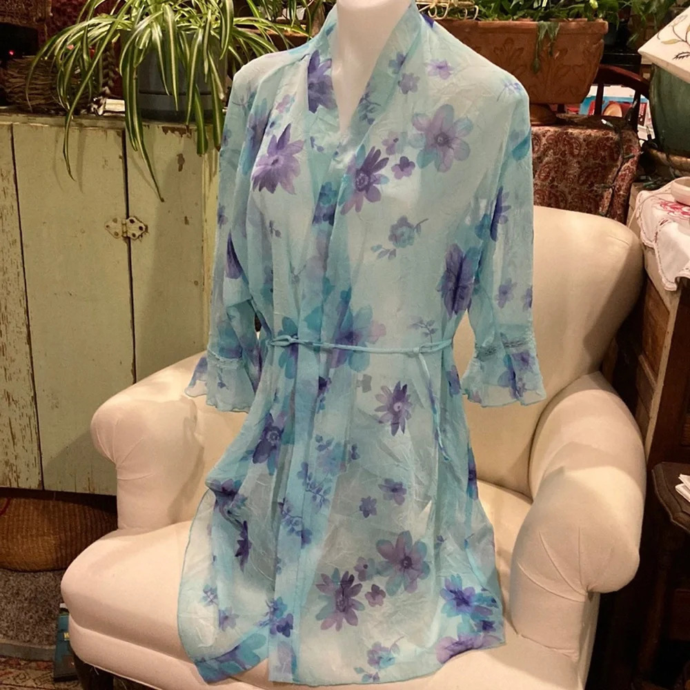 🌈 Romantic sheer floral  robe/ loose tie sexy and sweet Small Private Luxuries